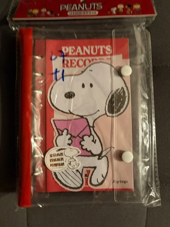 Peanuts Snoopy Clear Binder with Red Spine and Pink Cover