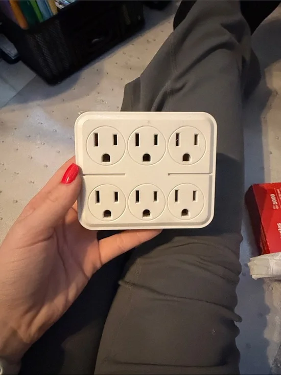 White 6-Outlet Rotating Plug Power Tap