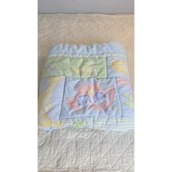 Vintage Baby Quilt Noah's Ark Animals Pastel Crib Quilt 40 x 30