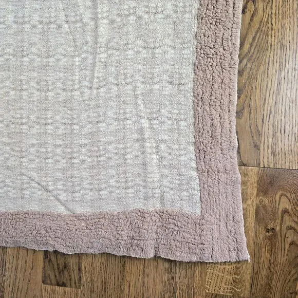 Vintage Chenille Throw 60x73 Mauve Peach Cottage Bedspread Small Blanket