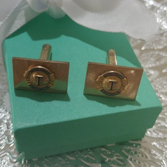 Vintage Balfour Goldtone Men's Toastmaster International Cuff Links