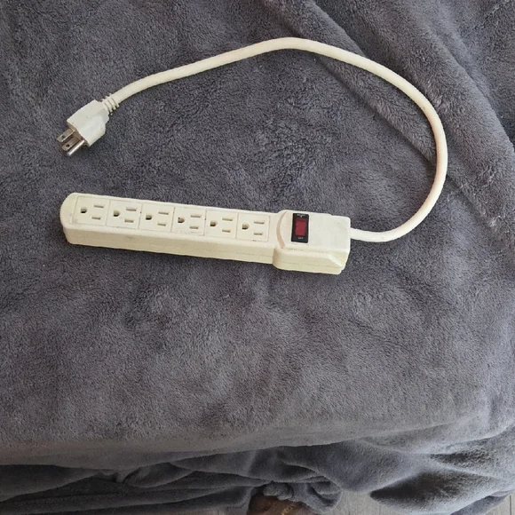 Cream Power Strip with Switch