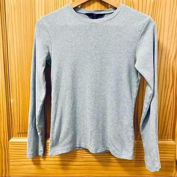 Gap blue cotton long sleeve tee Favorite t shirt M
