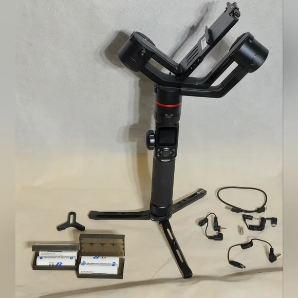 FJ Feiyutech AK2000 3 Axis Gimbal Stabilizer w Case Touch Screen Mini Steady Cam