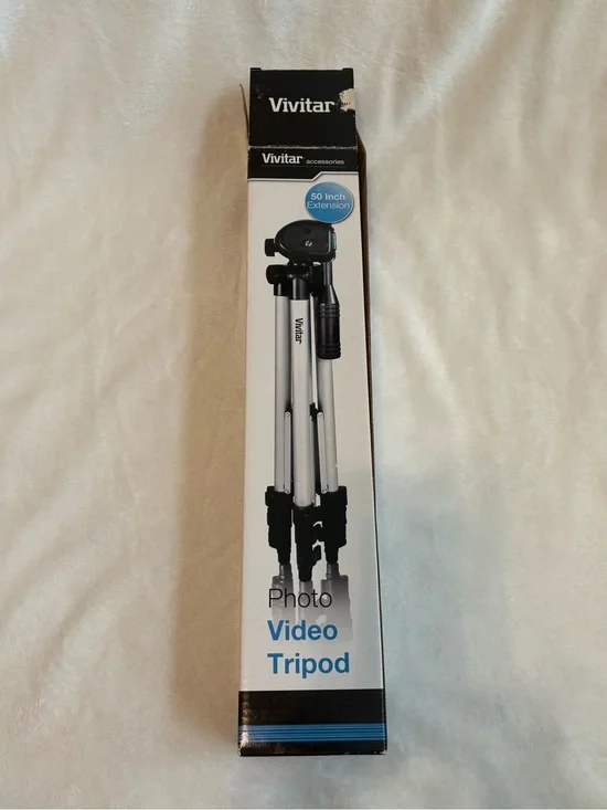 Vivitar Silver & Black Photo Video Tripod - 50 Inch Extension