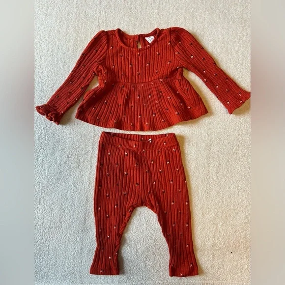 GAP baby matching set, ribbed top and bottoms. Burnt orange. Sz 6-12 months