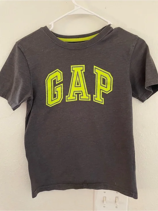 GAP Charcoal Tee with Neon Yellow Logo