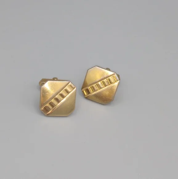 Gold Geometric Pyramid Cuff Links Vintage