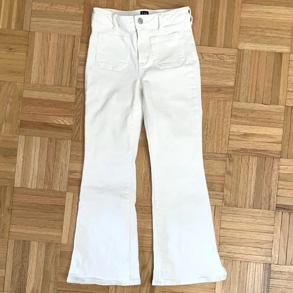 GAP - WHITE Flare Denim Pants Sailor Pockets - Girls Size 8 LIKE NEW!
