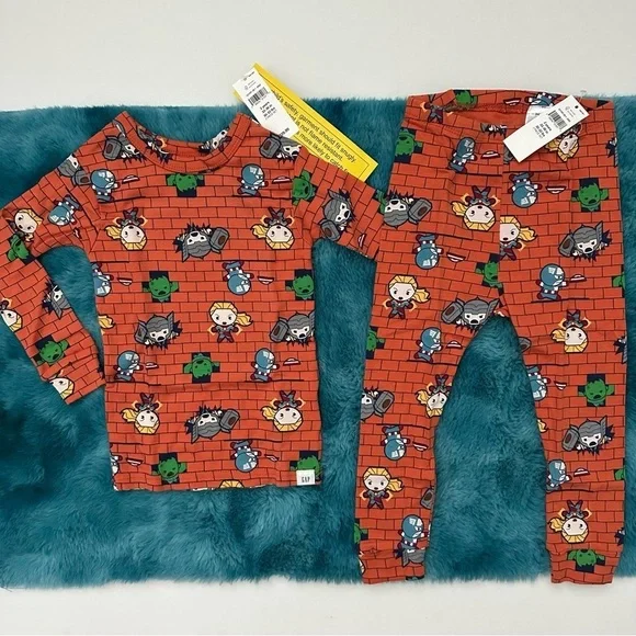 Baby Gap Marvel 2 piece Pajama Set Size 2 years