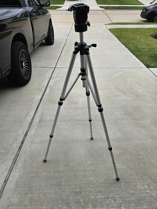 HEIWA Model HS-744 Tripod, Professional Photography, Extendable.