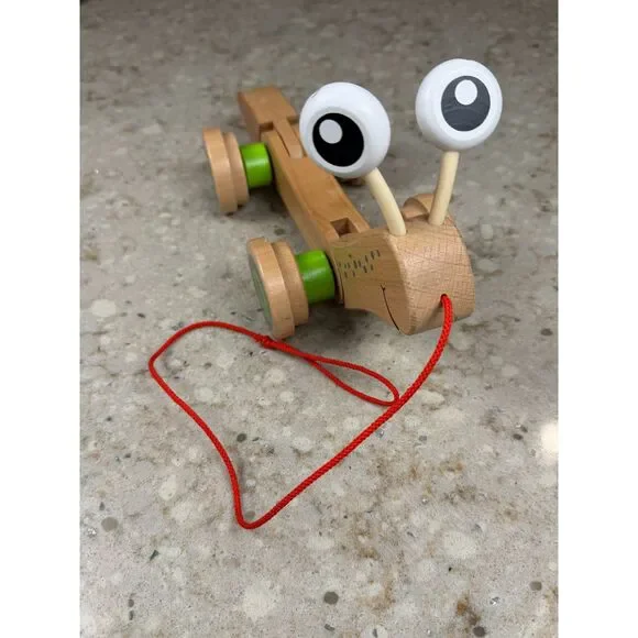 Hape Wooden Montessori Walk‎ Along Toddler Snail Pull Toy
