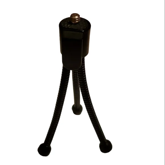 Posable Bendable Mini Tripod for small cameras and camcorders