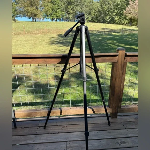 Velbon EX-630 Tripod