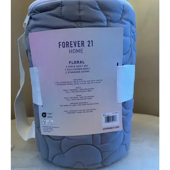 Forever 21 Floral Quilt Set Full/ Queen Quilt