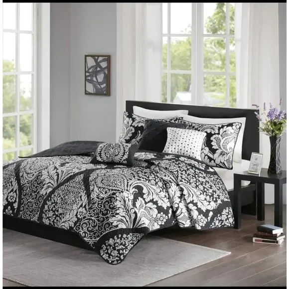 Madison Park Vienna 6 piece Printed Cotton Quilt Set