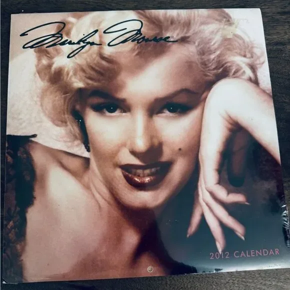 Marilyn Monroe 2012 Wall Hanging Calendar