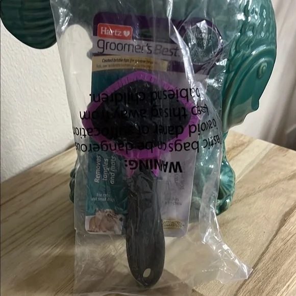 Hartz Groomer's Best Pet Brush