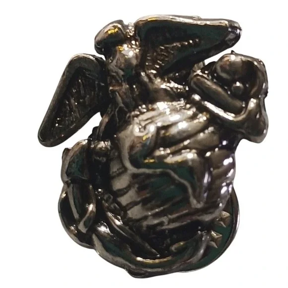 US Marine Corps‎ Eagle Globe Anchor Lapel Hat Pin 1