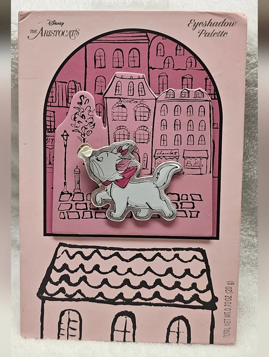 The Aristocats Eyeshadow Palette flawed cover panel