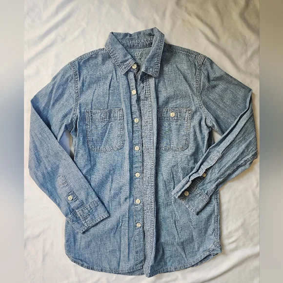 Gap Kids Chambray Light Blue Casual Button Down Denim Shirt- XL (12)