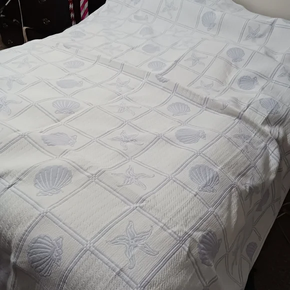 Quilt Bedding Shams Cream Blue Ocean Seashells Queen Bay Colony