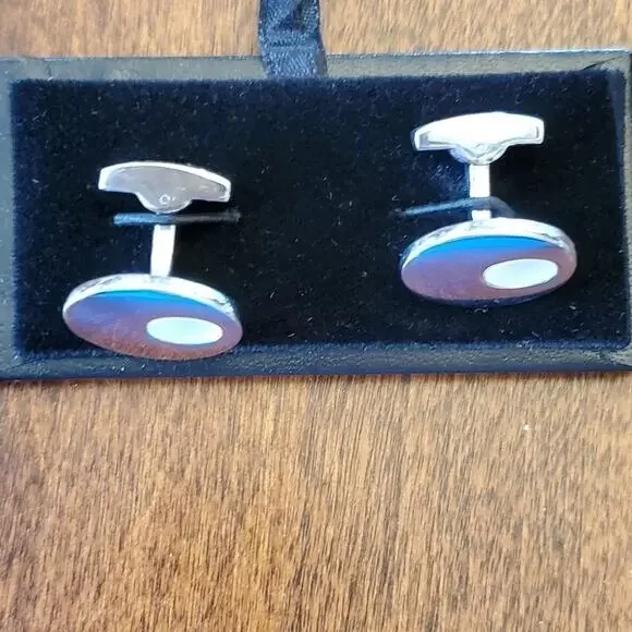 ‎CUFFLINK