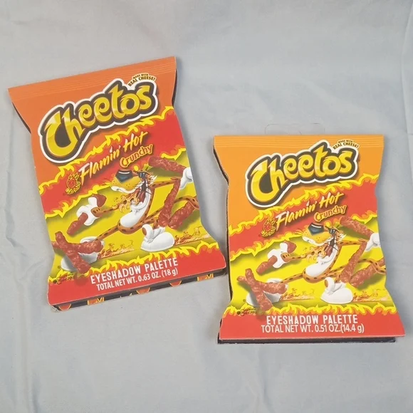 🥨🍒 Cheetos Flamin' Hot Eyeshadow Palette