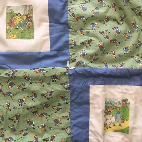 NEW Handmade unisex baby quilt 38