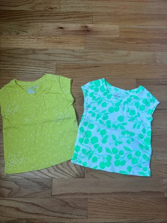 GAP Bright Lime & Mint Leaf Short-Sleeve Tees. baby Gap. 12-18 months