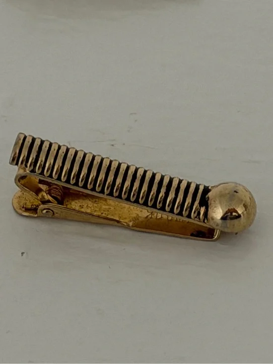 Swank Classic Gold-Tone Tie Clip with Ribbed Detail Mid Century Vintage Formal