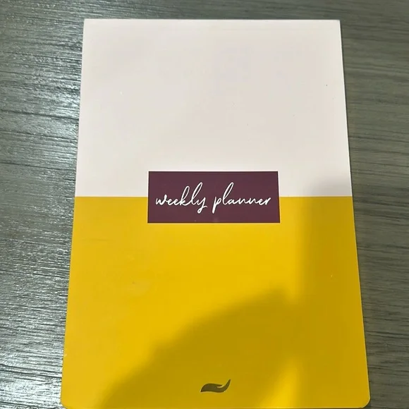 NWT weekly planner. Top priorities, to do list and week planned out