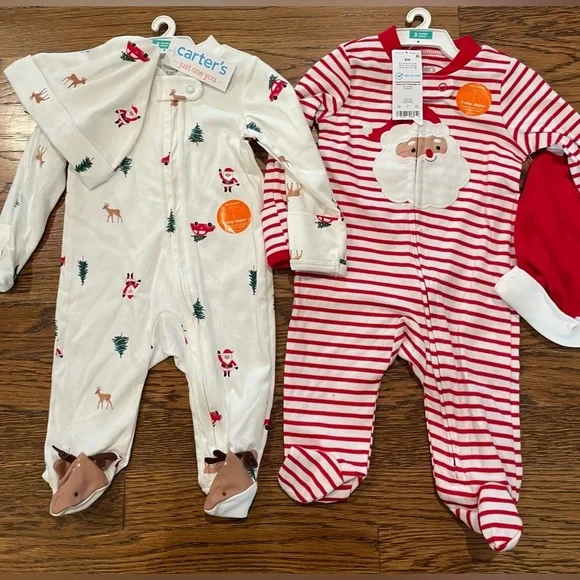Lot Of 2 Baby Christmas Outfits Carters Baby Size 3 Months Santa