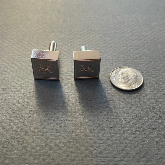 Shields cuff links
