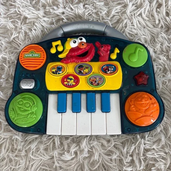 Rare Vintage y2k Sesame Street Elmo Rock & Roll Keyboard‎ RadioShack Music