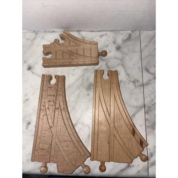 Thomas/Brio/Learning Lot Curved Switching Tracks Wooden Trains Qty 3