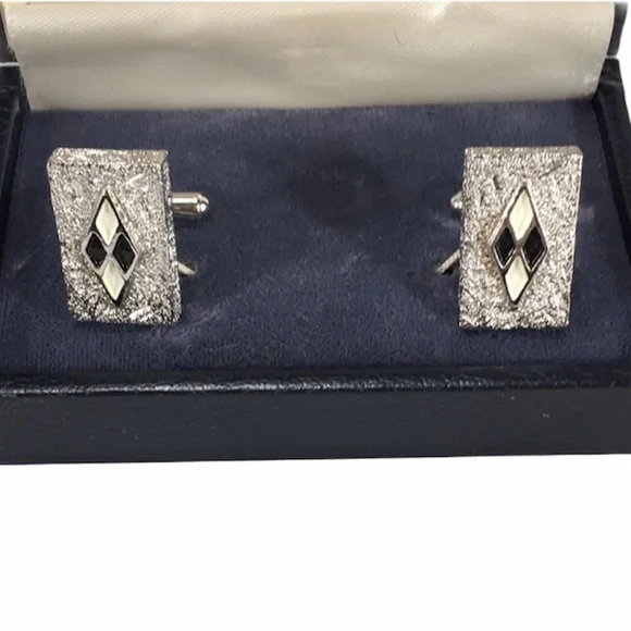 Cesting Rectangle Diamond Cuff Links, Black, Cream