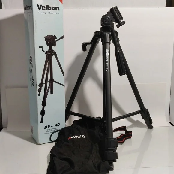 Velbon DF-40 Deluxe Lightweight Dual Function Tripod for photo and Video Cameras