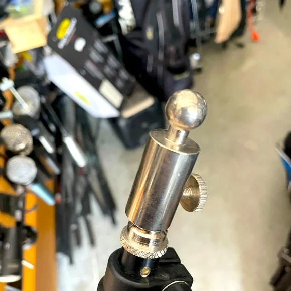 Smith-Victor RS8 8' Aluminum Light Stand used in great condition