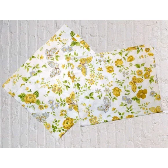 Vtg Grants Home Pillowcases Avocado Green Floral 42x36 Muslin Quilt Fabric 1970s