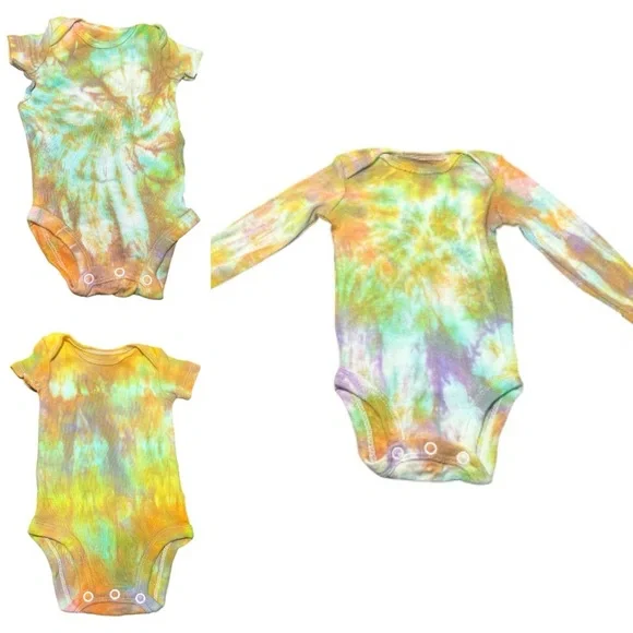 BUNDLE CARTER’S 3 Pieces Tie-Dye Onsies