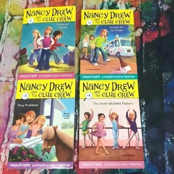 Nancy Drew and the clue crew 4 book‎ set