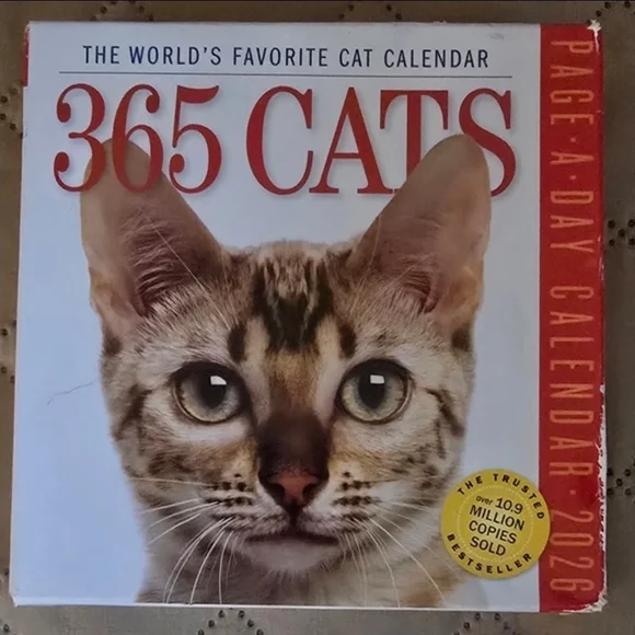 365 Cats Page-A-Day Calendar