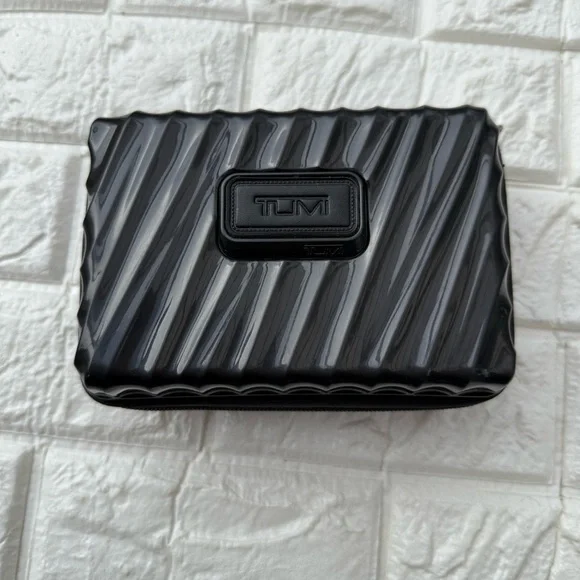 TUMI for DELTA Amenity Travel Kit Hard Case Dark Gray (Empty)