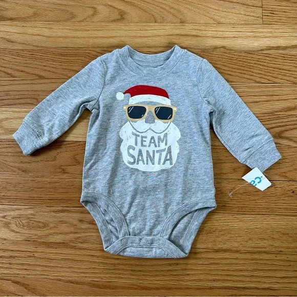 NWT Carter’s Gray Team Santa Kids Onesie Sz 3 Months