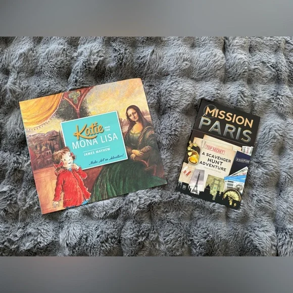 Bundle of 2 Paris books for little kids visiting France for the first time