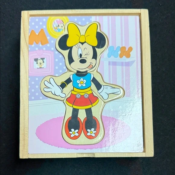 Melissa & Doug Minnie Mouse Wooden Puzzle - Vibrant Colors