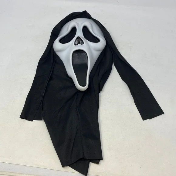 Fun World Ghostface Scream Mask Black Hooded Horror Halloween 9206SWLG 2025