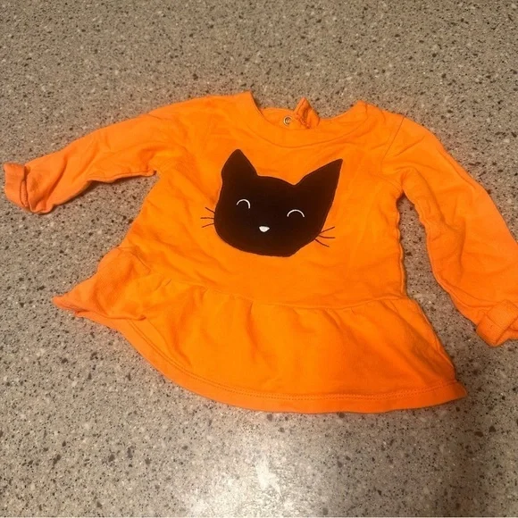 5/$20 Carter’s 12 Month Halloween Orange Shirt with Black Cat