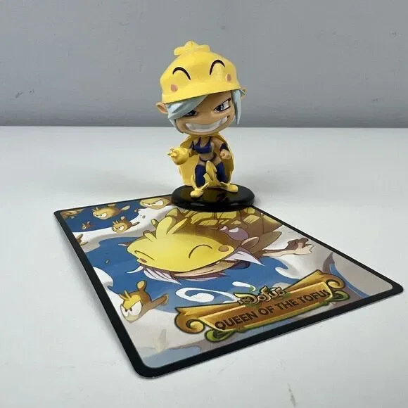 Krosmaster Arena Board Game - Queen Of The Tofus Figure And Character Card Only
